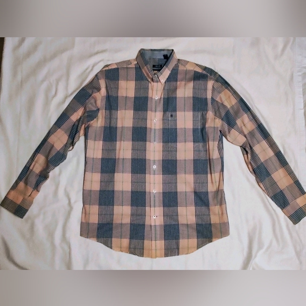 IZOD Non-Iron Stretch Men's Size M Blue, Green and Pink Plaid Button Up LS Shirt
